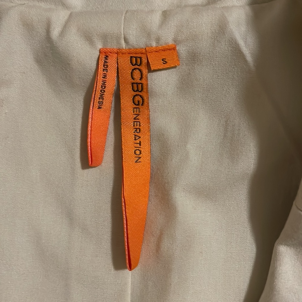 BCBGeneration - Picture 2 of 4